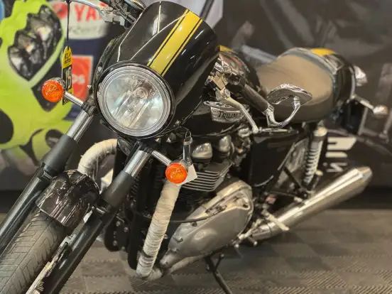 TRIUMPH-THRUXTON TRIUMPH-THRUXTON-2014