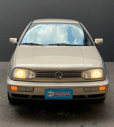 VOLKSWAGEN GOLF 2.0 MI GLX 8V GASOLINA 4P MANUAL