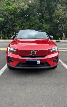VOLVO C40 P8 RECHARGE PURE ELECTRIC AWD