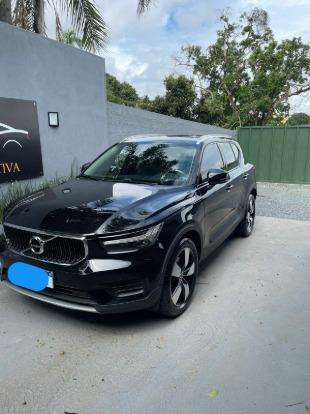 VOLVO-XC40-2019