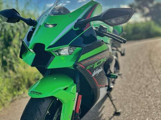 KAWASAKI-NINJA ZX-10R ABS KRT RÉPLICA KAWASAKI-NINJA ZX-10R ABS KRT RÉPLICA-2022
