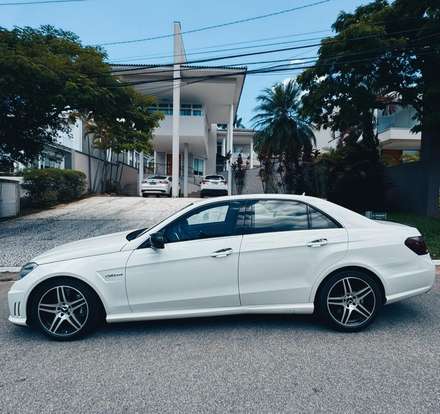 MERCEDES-BENZ-E 63 AMG-2010