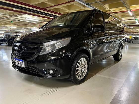 MERCEDES-BENZ VITO 2.0 CGI FLEX TOURER 119 LUXO 8L MANUAL