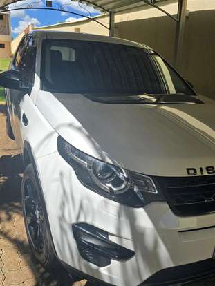 LAND ROVER-DISCOVERY SPORT-2016