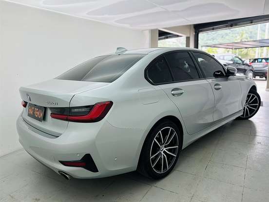 BMW-320i-2.0 16V TURBO FLEX SPORT GP AUTOMÁTICO BMW-320i-2021
