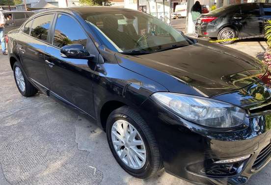 RENAULT-FLUENCE-2016