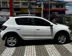 RENAULT SANDERO 1.6 STEPWAY 8V FLEX 4P AUTOMATIZADO RENAULT SANDERO 1.6 STEPWAY 8V FLEX 4P AUTOMATIZADO