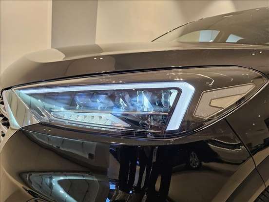 HYUNDAI-TUCSON-2024