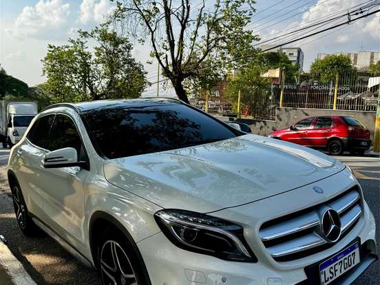 MERCEDES-BENZ-GLA 250-2.0 16V TURBO GASOLINA SPORT 4P AUTOMÁTICO MERCEDES-BENZ-GLA 250-2015