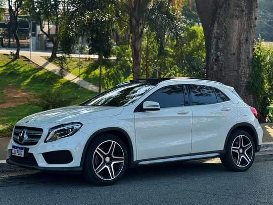 MERCEDES-BENZ-GLA 250-2.0 16V TURBO GASOLINA SPORT 4P AUTOMÁTICO MERCEDES-BENZ-GLA 250-2015