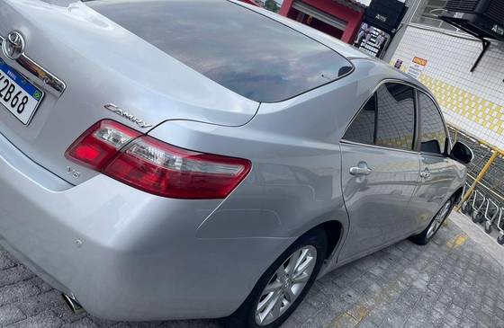 TOYOTA CAMRY 3.5 XLE V6 24V GASOLINA 4P AUTOMÁTICO