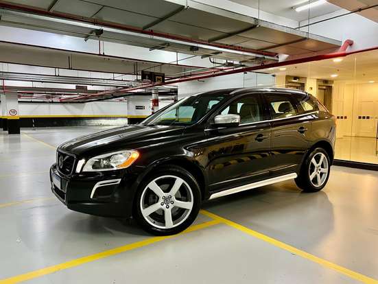 VOLVO-XC60-2012