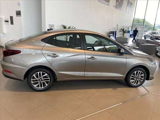 HYUNDAI-HB20S-2024