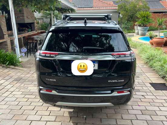 JEEP-COMMANDER-2023