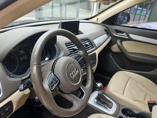 AUDI-Q3-2014