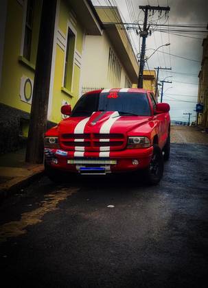 DODGE DAKOTA 3.9 SPORT 4X2 CE V6 12V GASOLINA 2P MANUAL