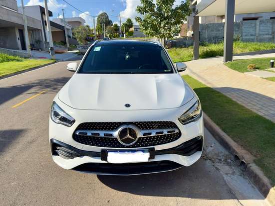 MERCEDES-BENZ-GLA 200-2020