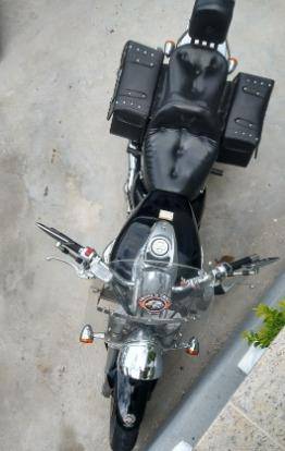 SUZUKI BOULEVARD M800 