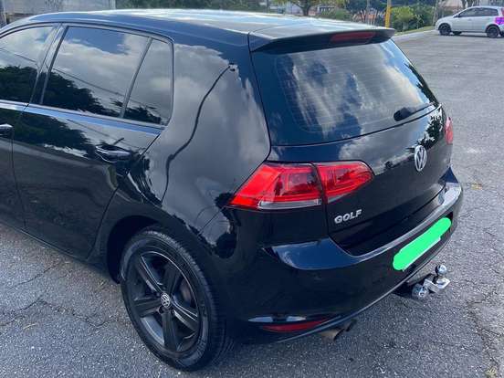 VOLKSWAGEN-GOLF-1.4 TSI COMFORTLINE 16V GASOLINA 4P AUTOMÁTICO VOLKSWAGEN-GOLF-2015
