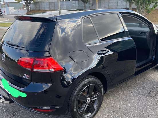 VOLKSWAGEN-GOLF-1.4 TSI COMFORTLINE 16V GASOLINA 4P AUTOMÁTICO VOLKSWAGEN-GOLF-2015