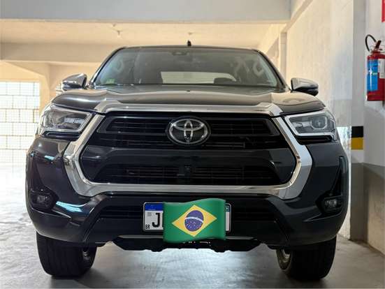 TOYOTA-HILUX-2.8 D-4D TURBO DIESEL CD SRX 4X4 AUTOMÁTICO TOYOTA-HILUX-2021