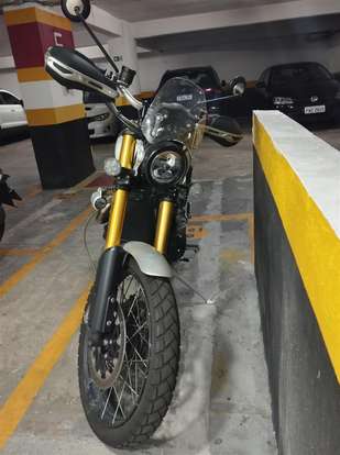 TRIUMPH-SCRAMBLER 1200 XE-2019