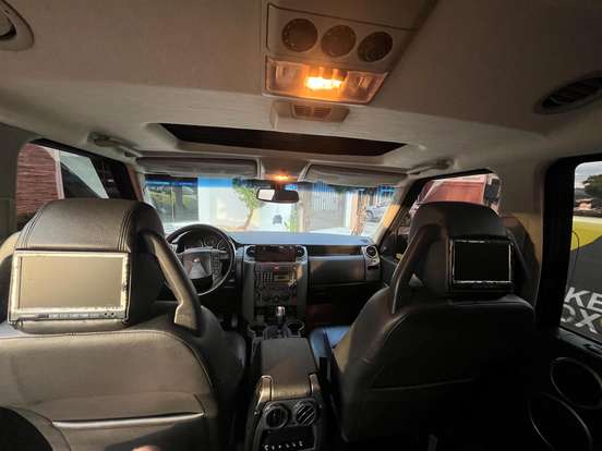LAND ROVER-DISCOVERY 3-4.0 SE 4X4 V6 24V GASOLINA 4P AUTOMÁTICO LAND ROVER-DISCOVERY 3-2006