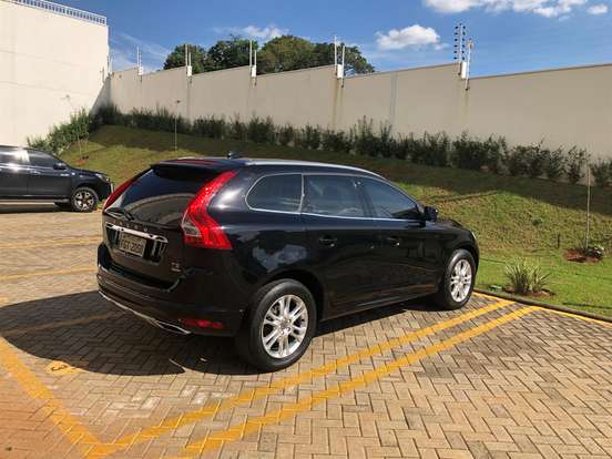 VOLVO-XC60-2.0 T5 DYNAMIC FWD TURBO GASOLINA 4P AUTOMÁTICO VOLVO-XC60-2015