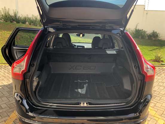 VOLVO-XC60-2.0 T5 DYNAMIC FWD TURBO GASOLINA 4P AUTOMÁTICO VOLVO-XC60-2015