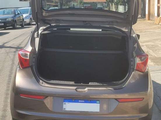 HYUNDAI-HB20-1.0 COMFORT PLUS 12V FLEX 4P MANUAL HYUNDAI-HB20-2015