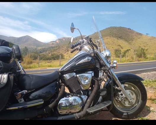SUZUKI LC 1500 INTRUDER 