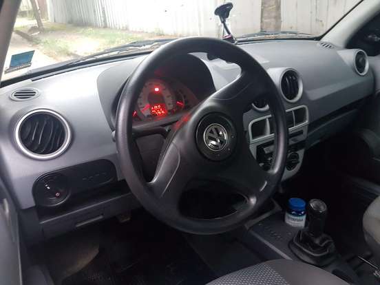 VOLKSWAGEN-GOL-2011