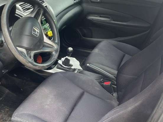 HONDA-CITY-1.5 DX 16V FLEX 4P MANUAL HONDA-CITY-2012