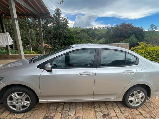 HONDA-CITY-2012