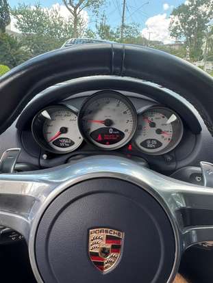 PORSCHE-BOXSTER-2010