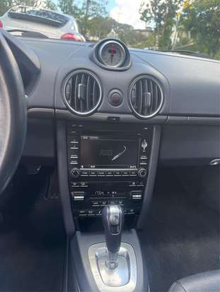 PORSCHE-BOXSTER-2010