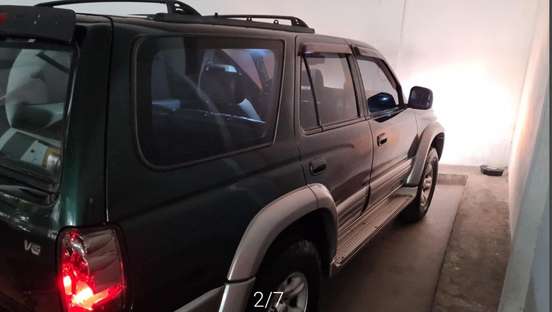 TOYOTA-HILUX SW4-2001