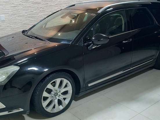 CITROËN-C5-2.0 MPFI TOURER EXCLUSIVE 16V GASOLINA 4P AUTOMÁTICO CITROËN-C5-2011