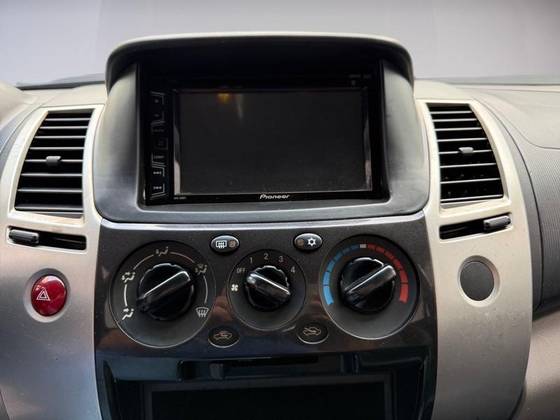 MITSUBISHI PAJERO DAKAR 3.2 4X4 16V TURBO INTERCOOLER DIESEL 4P AUTOMÁTICO