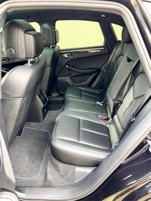 PORSCHE-MACAN-2018