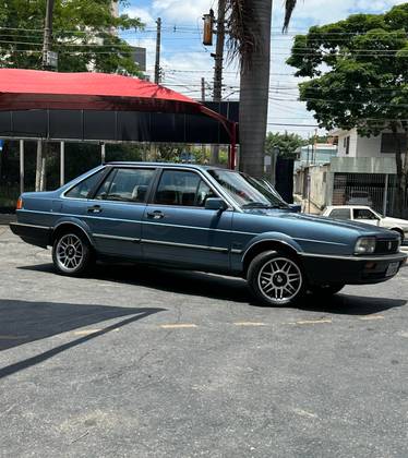 VOLKSWAGEN SANTANA 2.0 GLS 8V GASOLINA 4P MANUAL