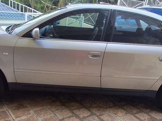 AUDI-A6-2.8 V6 30V GASOLINA 4P AUTOMÁTICO AUDI-A6-2001