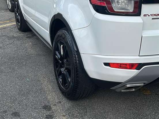 LAND ROVER-RANGE ROVER EVOQUE-2.0 SE DYNAMIC 4WD 16V GASOLINA 4P AUTOMÁTICO LAND ROVER-RANGE ROVER EVOQUE-2017