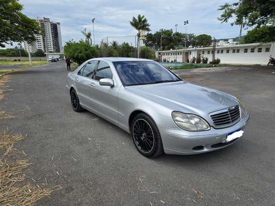 MERCEDES-BENZ-S 500-5.5 L SEDAN V8 GASOLINA 4P AUTOMÁTICO MERCEDES-BENZ-S 500-2000