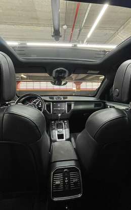 PORSCHE-MACAN-2016