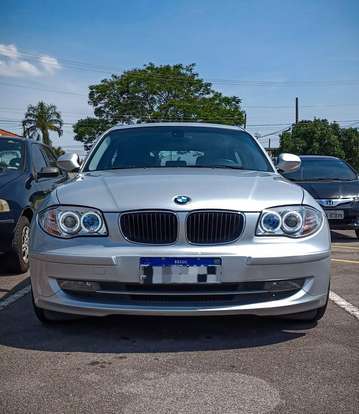 BMW-118i-2010