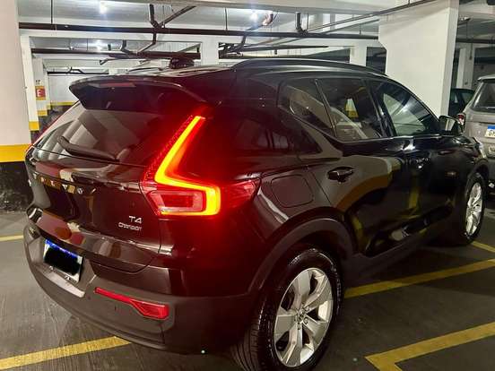 VOLVO-XC40-2.0 T4 GASOLINA GEARTRONIC VOLVO-XC40-2018