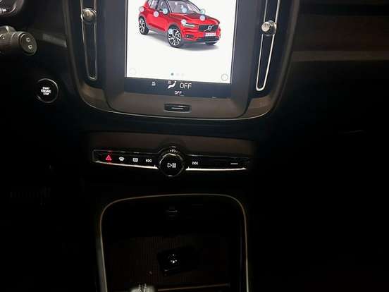 VOLVO-XC40-2.0 T4 GASOLINA GEARTRONIC VOLVO-XC40-2018