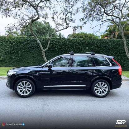 VOLVO-XC90-2016