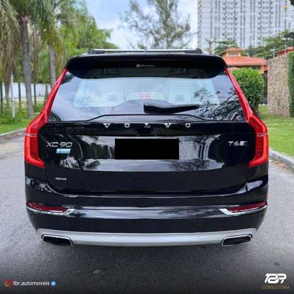 VOLVO-XC90-2016